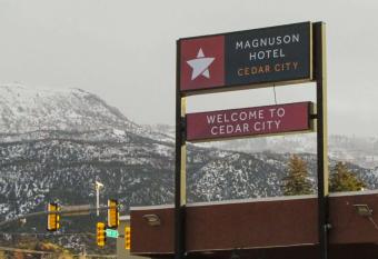 Magnuson Hotel Cedar City allows 18 year olds to book a room