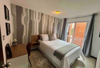 Nice Apartment in Zone 4 has Balcony rooms