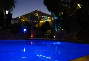 The Guesthouse allows 18 year olds to book a room