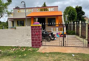 Jupiter villa has Balcony rooms