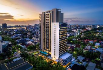 Hyatt Place Makassar allows 18 year olds to book a room