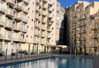 La Vie sur mer - appartement zijdelings zeezicht Mariakerke allows 18 year olds to book a room