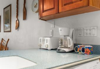 Coneniently located two bedroom two bath HK319 has Balcony rooms