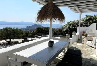 Un havre de paix    la vue magique ! has Balcony rooms