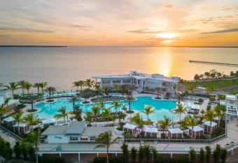 Sunseeker Resort Florida Gulf Coast, Curio by Hilton has Balcony rooms