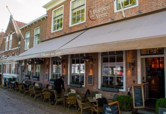 Hotel Veere allows 18 year olds to book a room