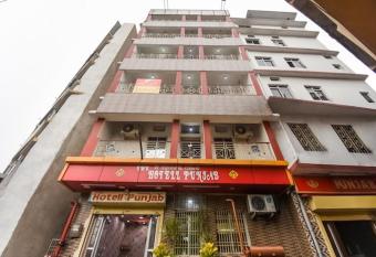 Hotel Punjab has Balcony rooms