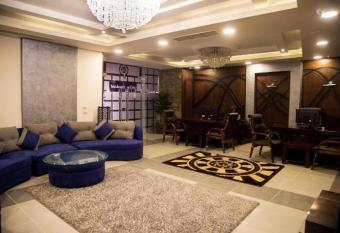                                                                  QrmTravel Egypt has rooms with a private hot tub