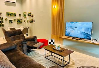 DamaiStay @ Sunway Ipoh (16-20 pax) has Balcony rooms