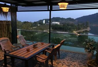 Turtle Nest has Balcony rooms