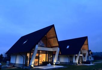 Hre  kowa Osada - Domki w G  rach has Balcony rooms