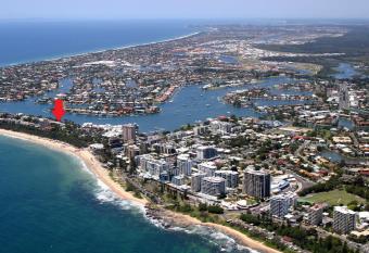 Maui 6 - Two Bedroom Apartment on Parkyn Parade has Balcony rooms