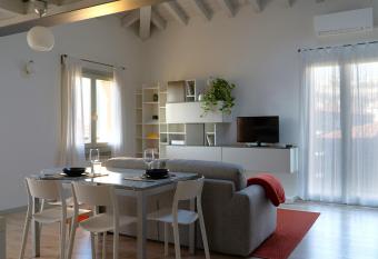 Casa Manara - Sunset view allows 18 year olds to book a room