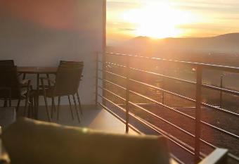 Sunset Hills Transylvania has Balcony rooms