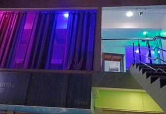 Bamni Tourist Lodge has Smoking rooms