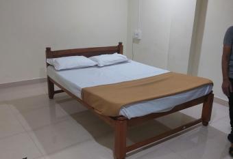 Swastik lodge has Balcony rooms