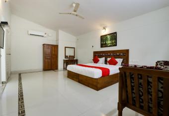 Star Inn Hotel has Balcony rooms