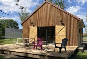 Woody Lodge has Balcony rooms