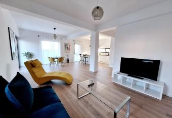 Dalia One has Balcony rooms