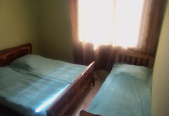 Tiniko Guest House has Balcony rooms