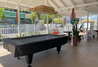 Cabanas Playa Santa/ Apto. A/ Swimming Pool/ Pool Table/ WIFI/ 3 min Beaches allows 18 year olds to book a room