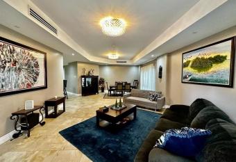 Luxurious Retreat has Balcony rooms