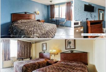 Regency Inn allows 18 year olds to book a room