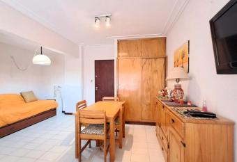 Miramar frente al mar has Balcony rooms