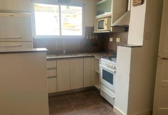 El Colonial departamento c  ntrico has Balcony rooms