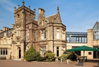 Mercure Bradford, Bankfield Hotel allows 18 year olds to book a room