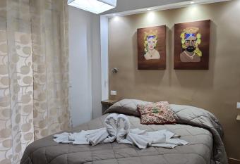 Milazzo La Porta Delle Eolie 2.0 has Balcony rooms