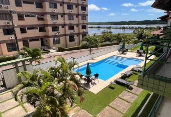 Apartamento Mobiliado cozinha completa na Praia allows 18 year olds to book a room