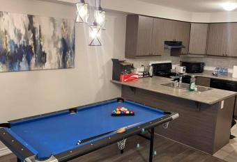 cozy private home 2.0 has Balcony rooms