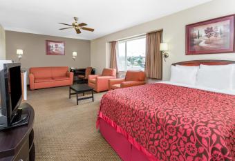 Olympia Inn allows 18 year olds to book a room