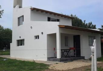 My lugar en el mundo allows 18 year olds to book a room