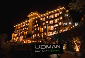Udman Grand Mashobra has Balcony rooms