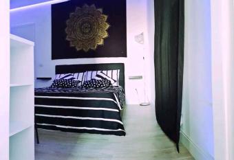 wanderlust allows 18 year olds to book a room