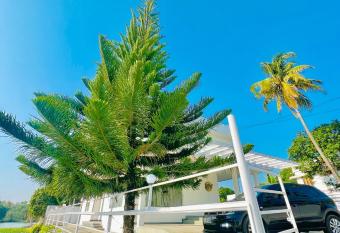 River Vill e By D2V has Smoking rooms