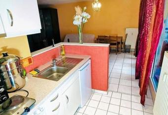 Studio - Thermes de Mondorf allows 18 year olds to book a room