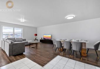 Urbannest XL allows 18 year olds to book a room