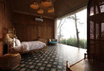 Kurma has Smoking rooms