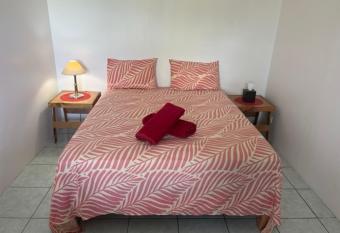 Stay N Go has Balcony rooms