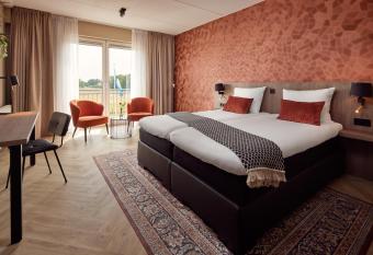 Van der Valk Texel - De Koog has Balcony rooms