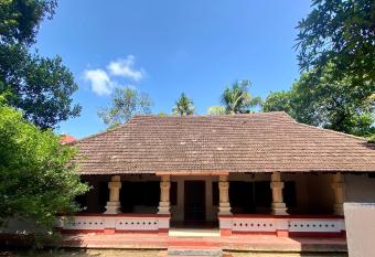 Sreevilas Heritage Cottage allows 18 year olds to book a room