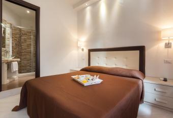 B&B Sol Romae has Balcony rooms