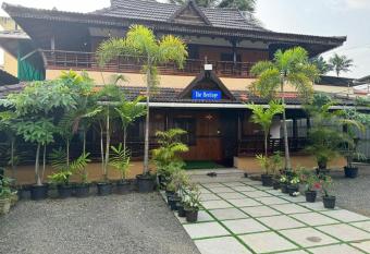 HERITAGE HOMES has Balcony rooms
