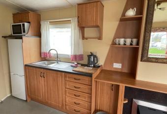 Winchelsea Sands Holiday Park has Balcony rooms