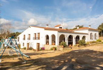Masia Mas Bolet has Smoking/Balcony rooms
