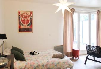 Spacious studio with terrace has Balcony rooms