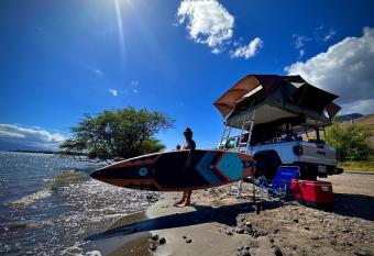 Embark on a journey through Maui with Aloha Glamp s jeep and rooftop tent allows you to discover diverse campgrounds, unveiling the island s beauty from unique perspectives each day has Balcony rooms